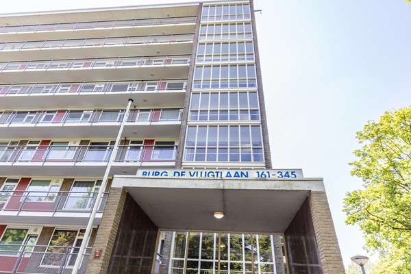 Medium property photo - Burgemeester de Vlugtlaan 325, 1063 BP Amsterdam